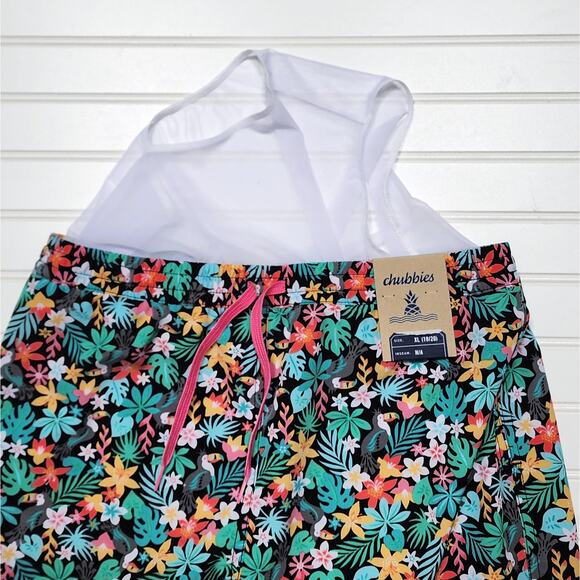 NWT Chubbies The Boomerangs Youth Classic Swim Trunks - Picture 4 of 9